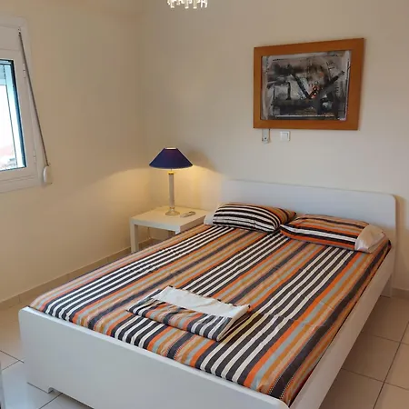 Serenelands Derveni Ligia (Corinthia)